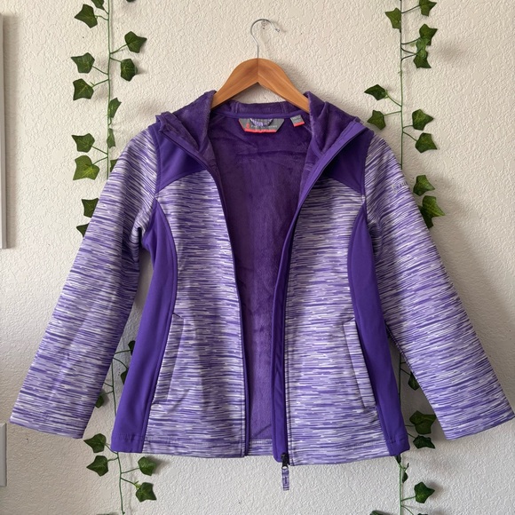 Free Country Girls Purple Softshell Water Resistant Hooded Jacket Size 10/12 - Picture 2 of 15